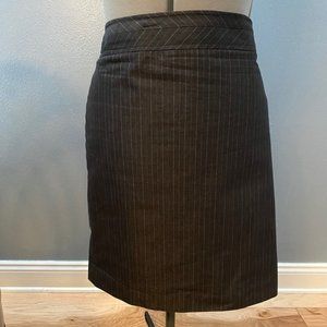 Josephine Chaus straight skirt